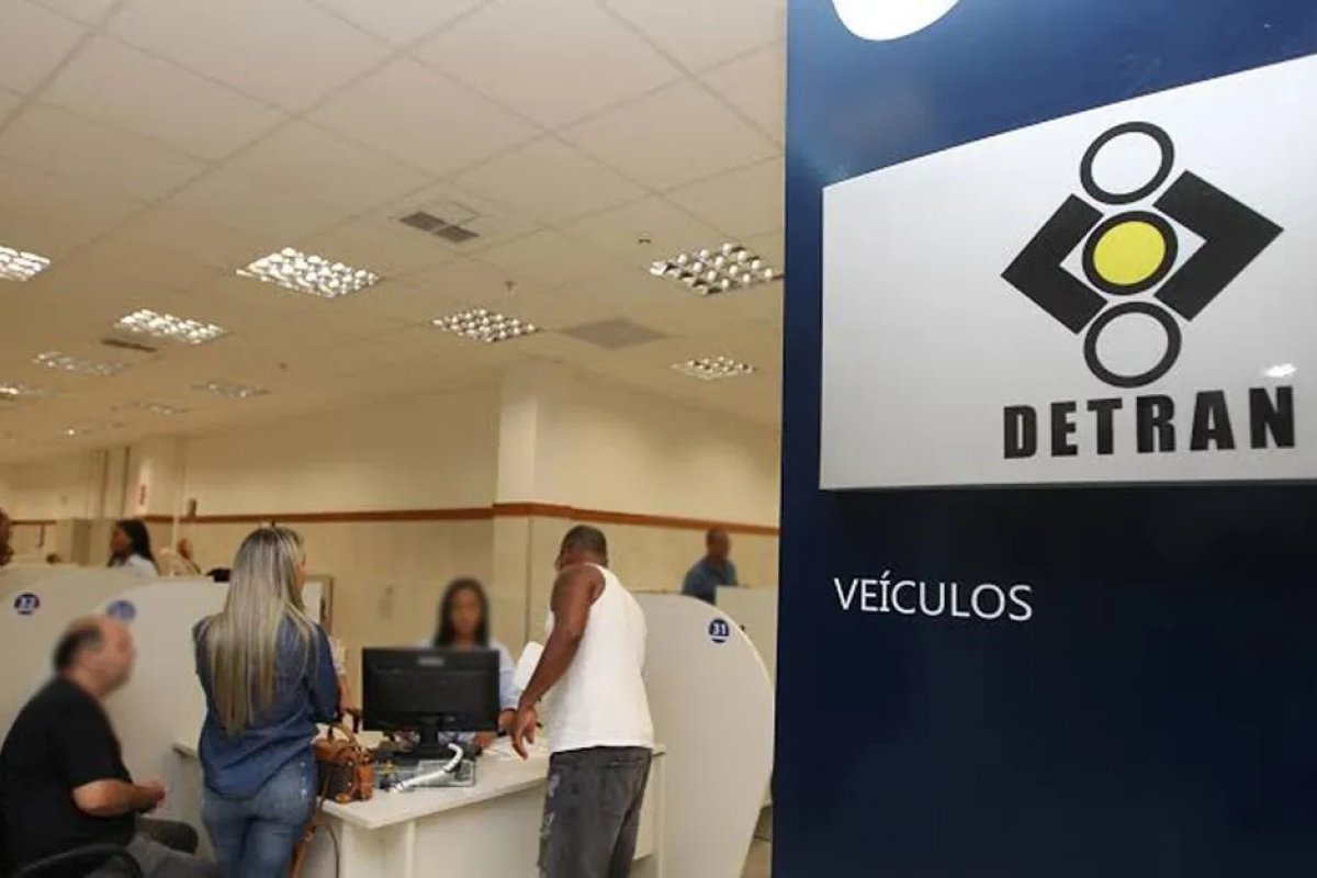 População de baixa renda pode tirar Carteira de Habilitação de forma gratuita na Bahia; entenda