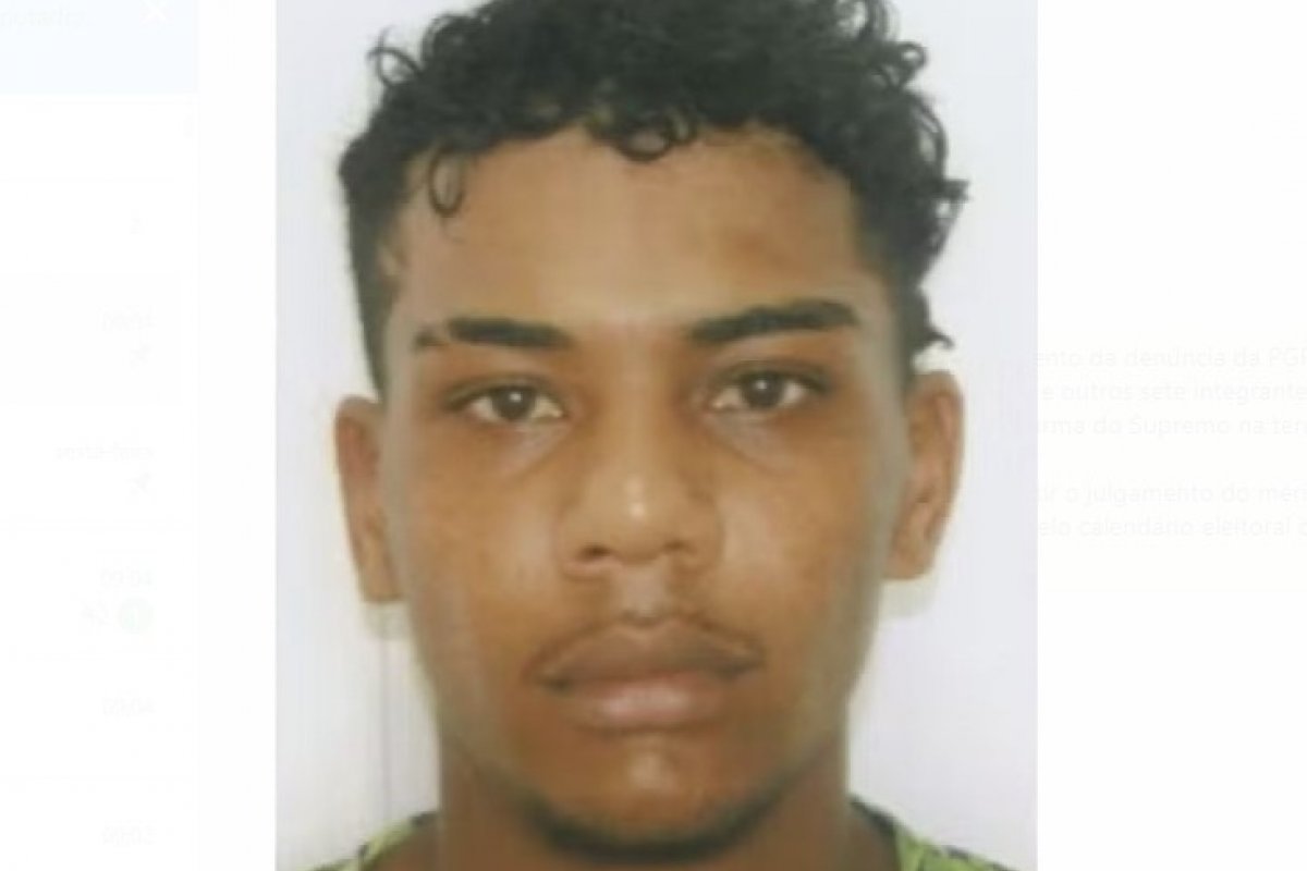 Homem é preso em flagrante após matar amigo a facadas no extremo sul da Bahia