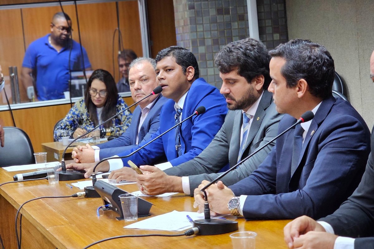 Diego Castro se reúne com subsecretário da SSP e cobra ‘rigor’ contra invasões no extremo sul da Bahia