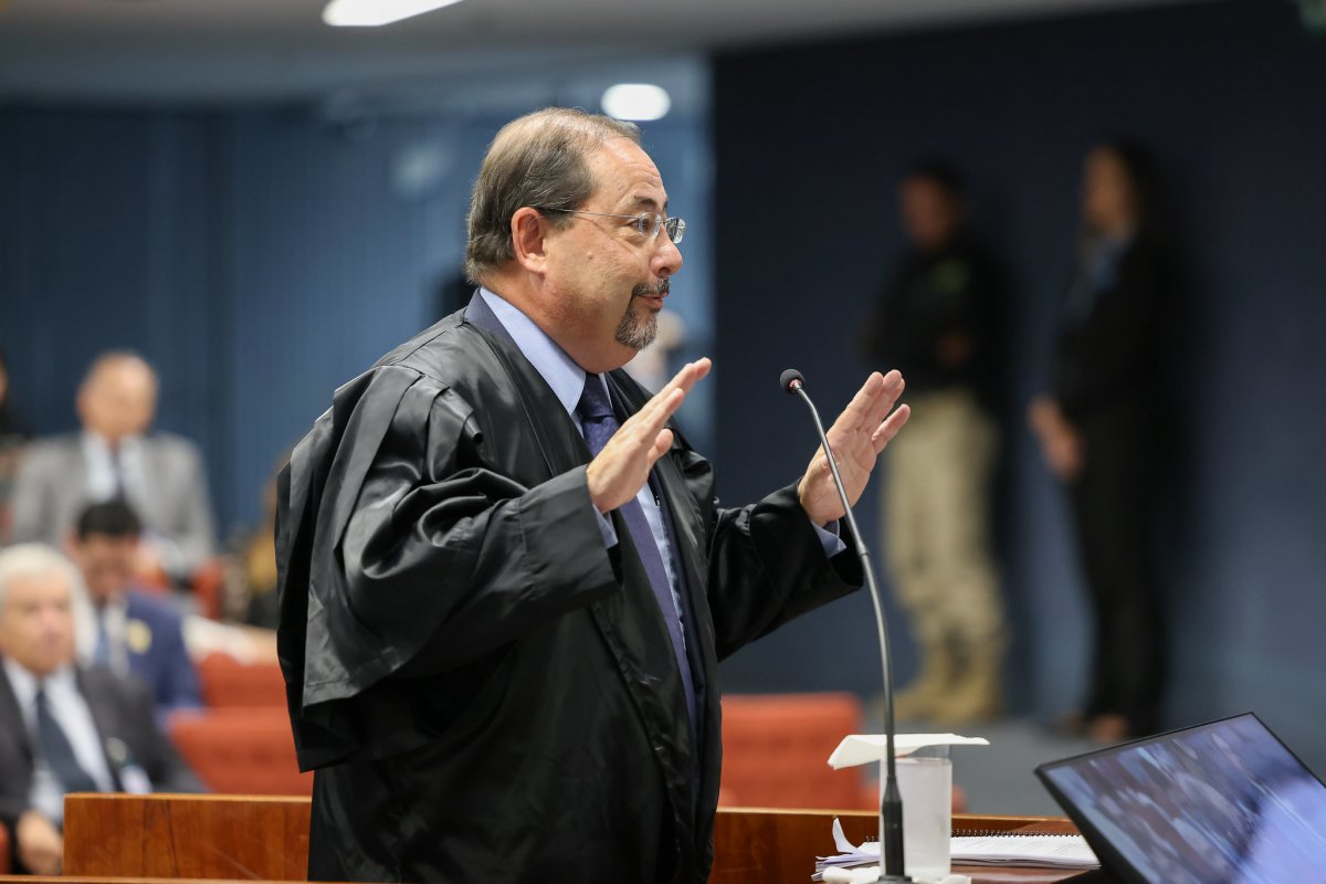 Advogado de Bolsonaro diz que foi criada 'narrativa do 8 de janeiro' para envolver ex-presidente