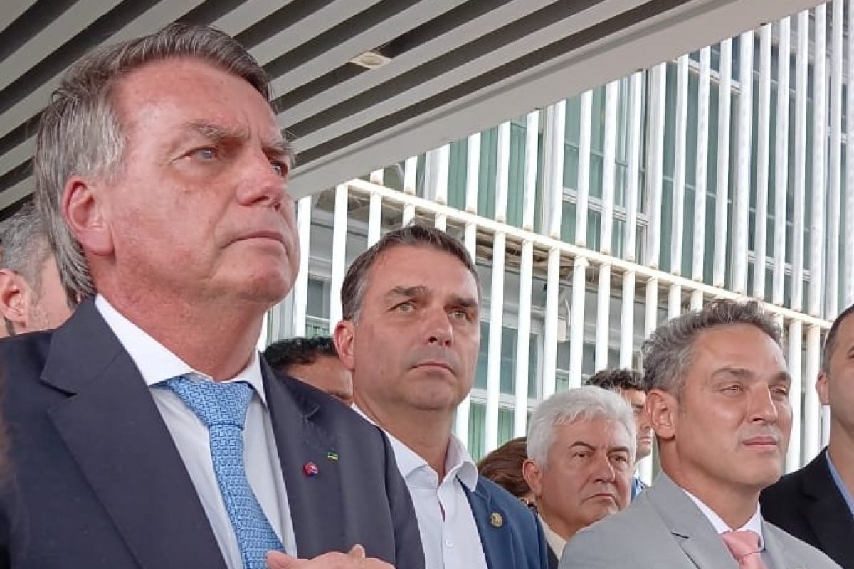 Vídeo: "Se estivesse aqui no 8 de janeiro estaria preso até hoje", diz Bolsonaro