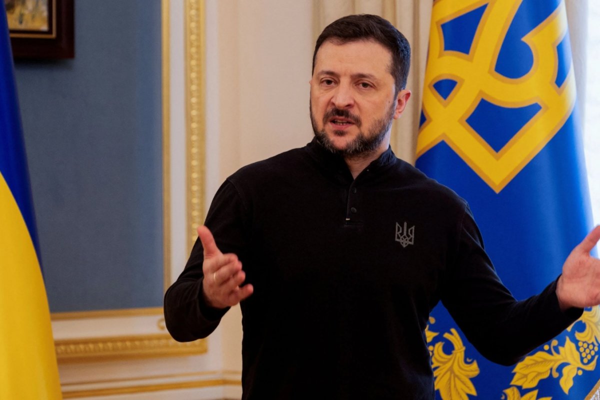 'Putin vai morrer em breve', diz Zelenski, sem evidências, a TV francesa