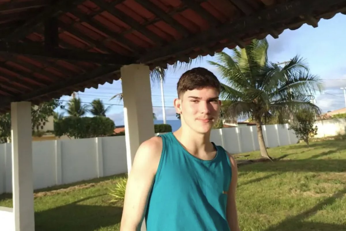 Homem é condenado a 33 anos de prisão por esquartejar jovem de 18 anos na Bahia