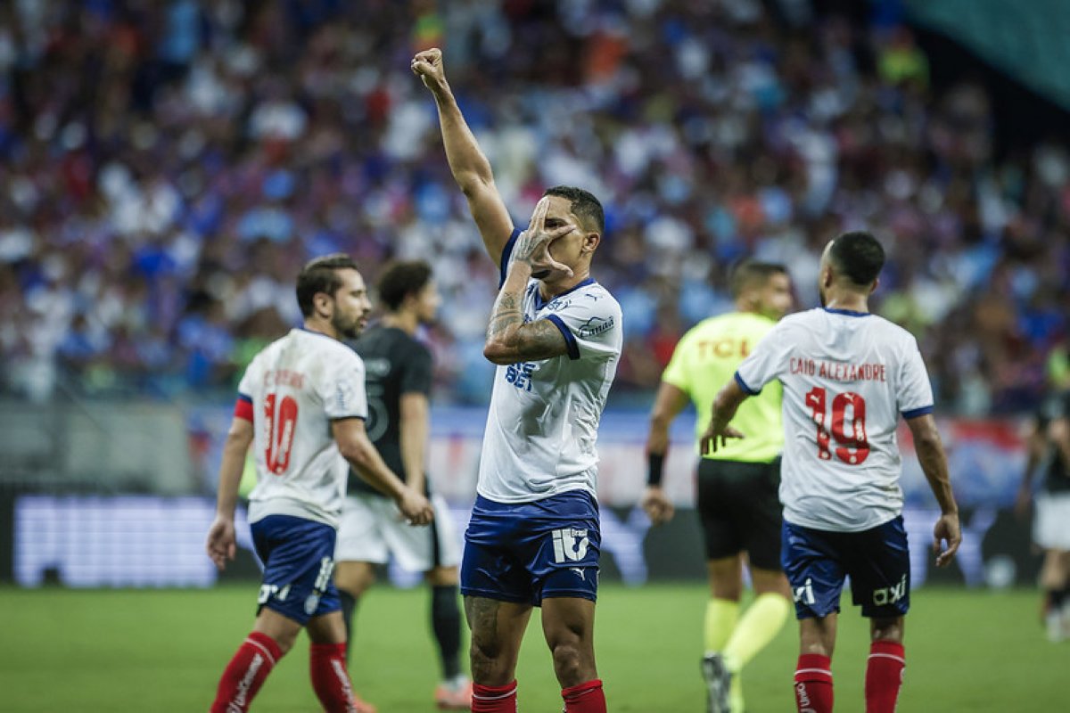 Vídeo: Bahia leva gol no fim e empata com o Corinthians na estreia do Brasileirão; confira o gol do Tricolor