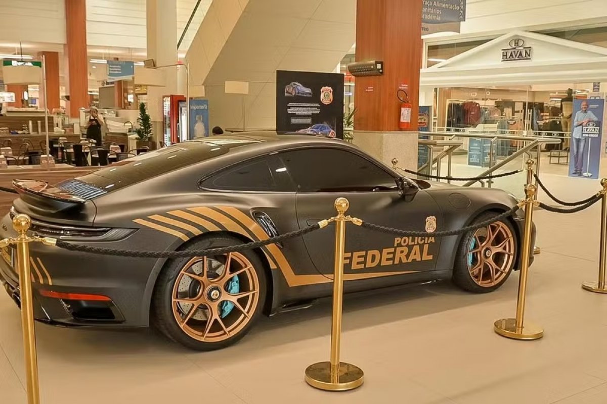 PF de Santa Catarina incorpora à frota Porsche avaliado em R$ 1,5 milhão