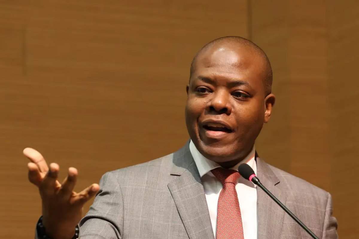 Cármen Lúcia estabelece prazo de 15 dias para Silvio Almeida explicar acusação a Me Too