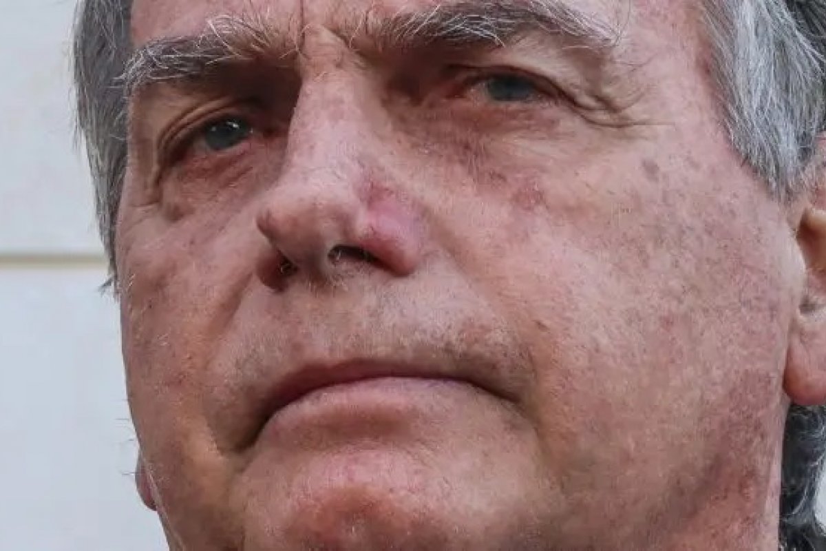 STF mantém multa de R$ 40 mil a Bolsonaro