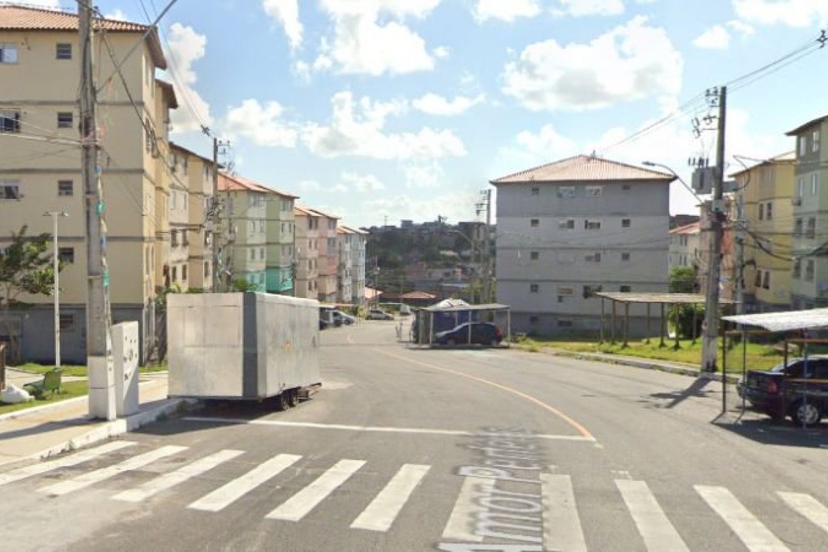 Mulher tem 80% do corpo queimado após ataque do ex-namorado em Salvador