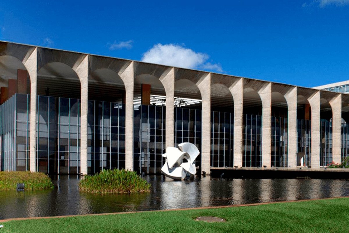 Itamaraty desmente que governo Lula tenha conduzido ação hacker contra o Paraguai