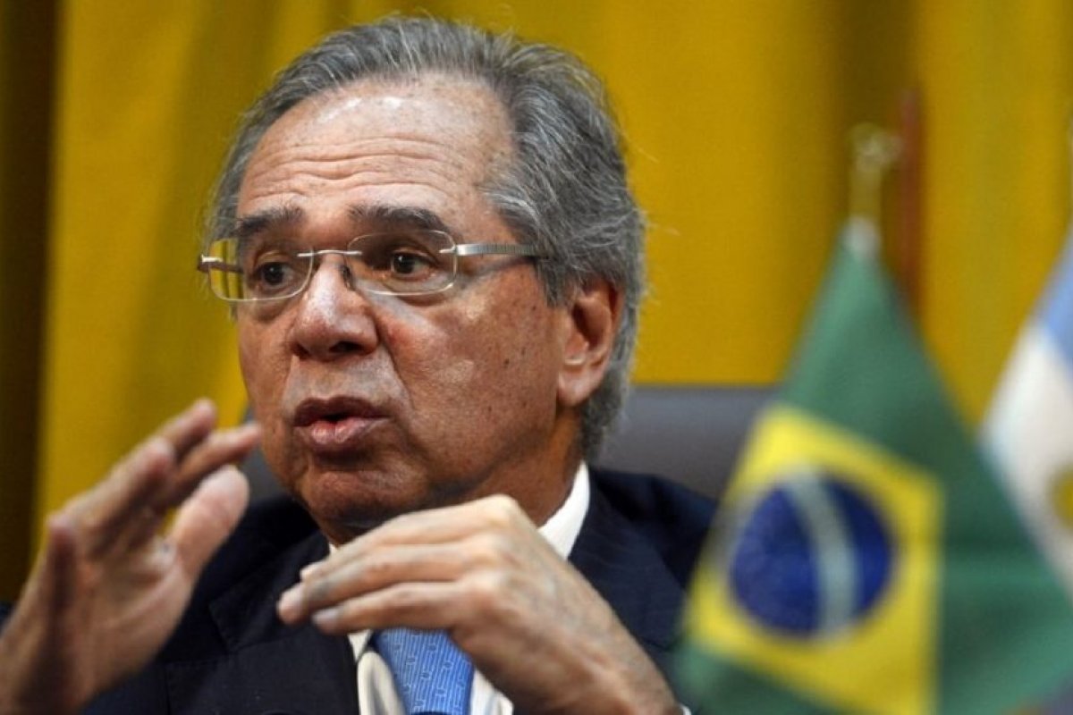 Paulo Guedes entrega tramitação da reforma tributária sem texto de proposta