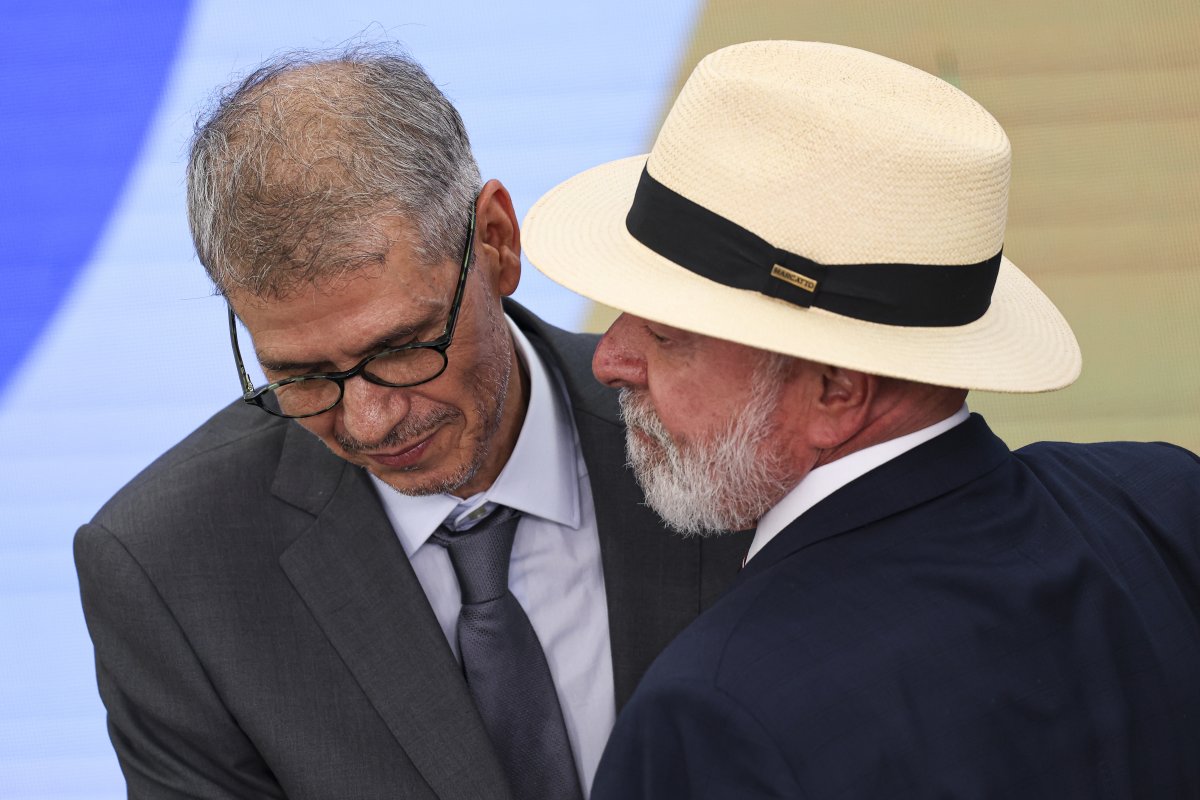 Impopularidade é responsabilidade de todos os ministros do governo Lula, diz Sidônio