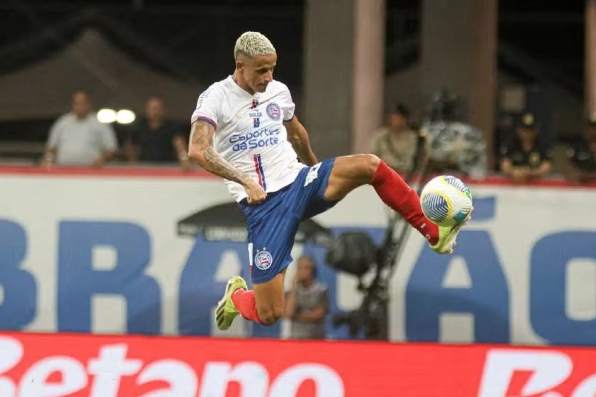 Vivendo melhor fase no ano, Juba ostenta marca importante entre laterais da Série A