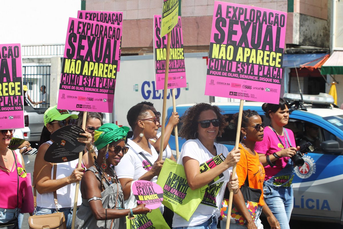 Bloco Fique de Olho conscientiza sobre trabalho infantil e exploração sexual
