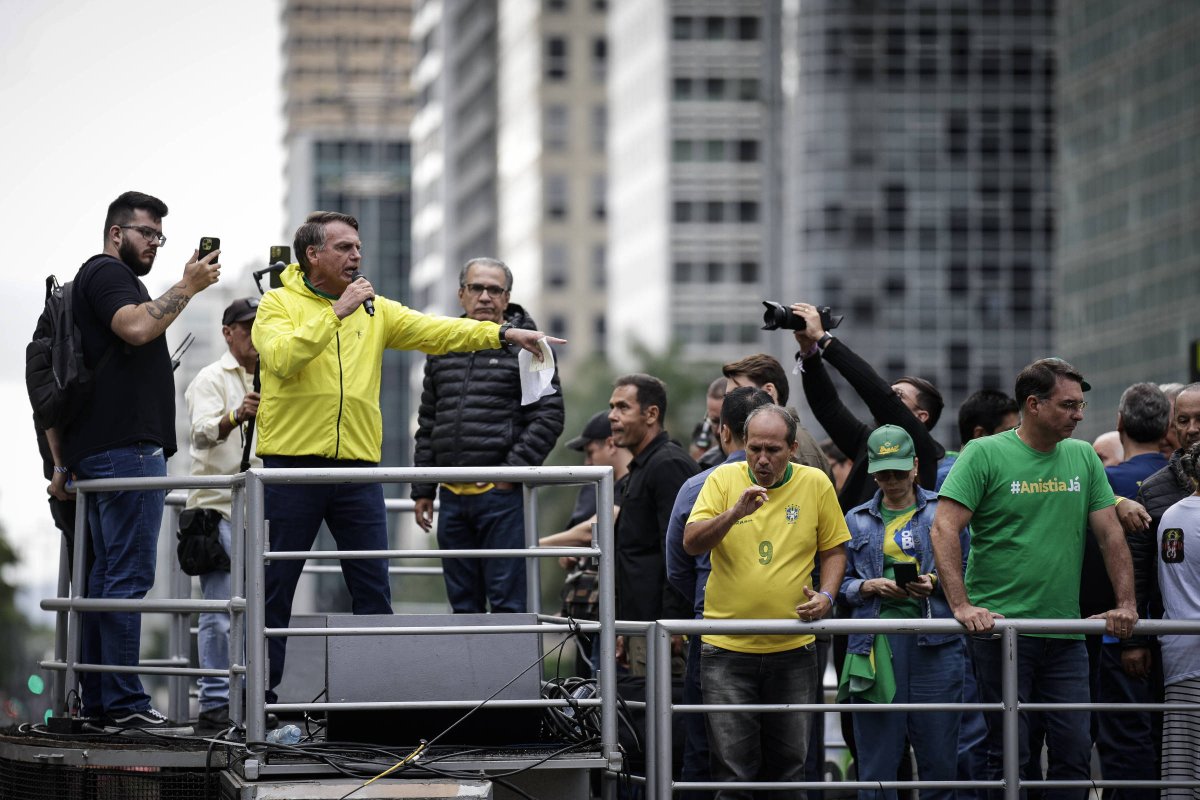 Líderes na Câmara não veem clima para anistia mesmo com pressão sobre Motta em ato de Bolsonaro