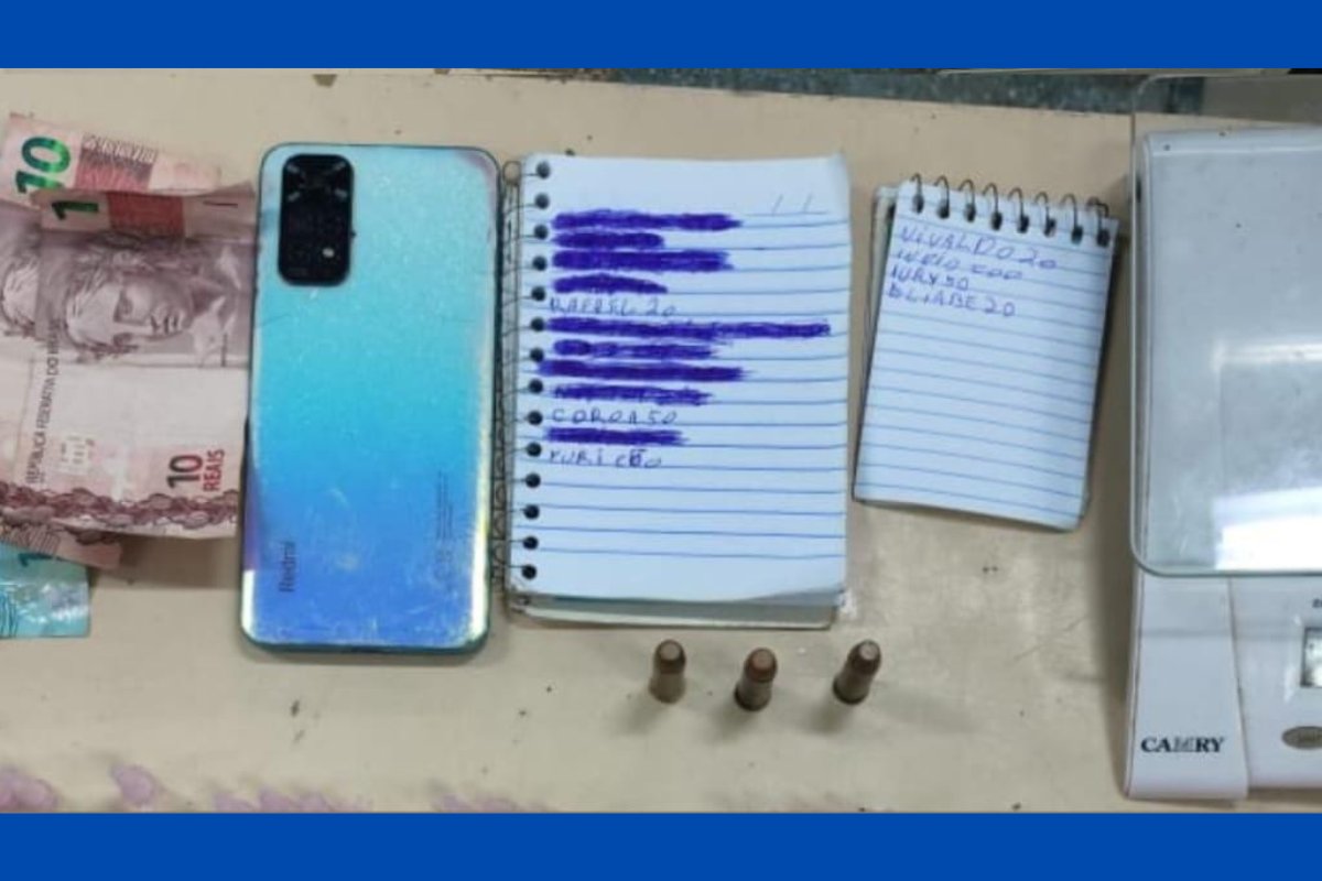 Dupla é presa por suspeita de tráfico de drogas na RMS