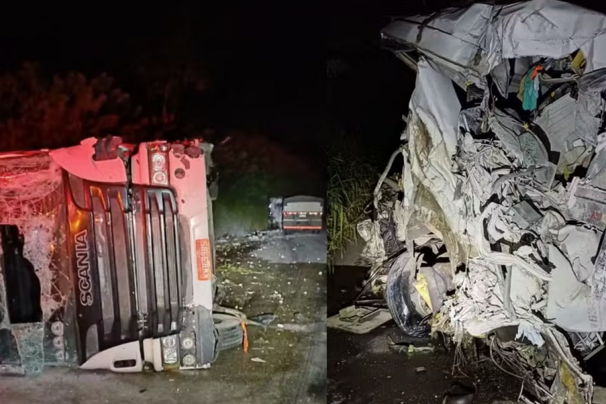 Duas pessoas morrem após colisão entre dois caminhões e carro no sul da Bahia