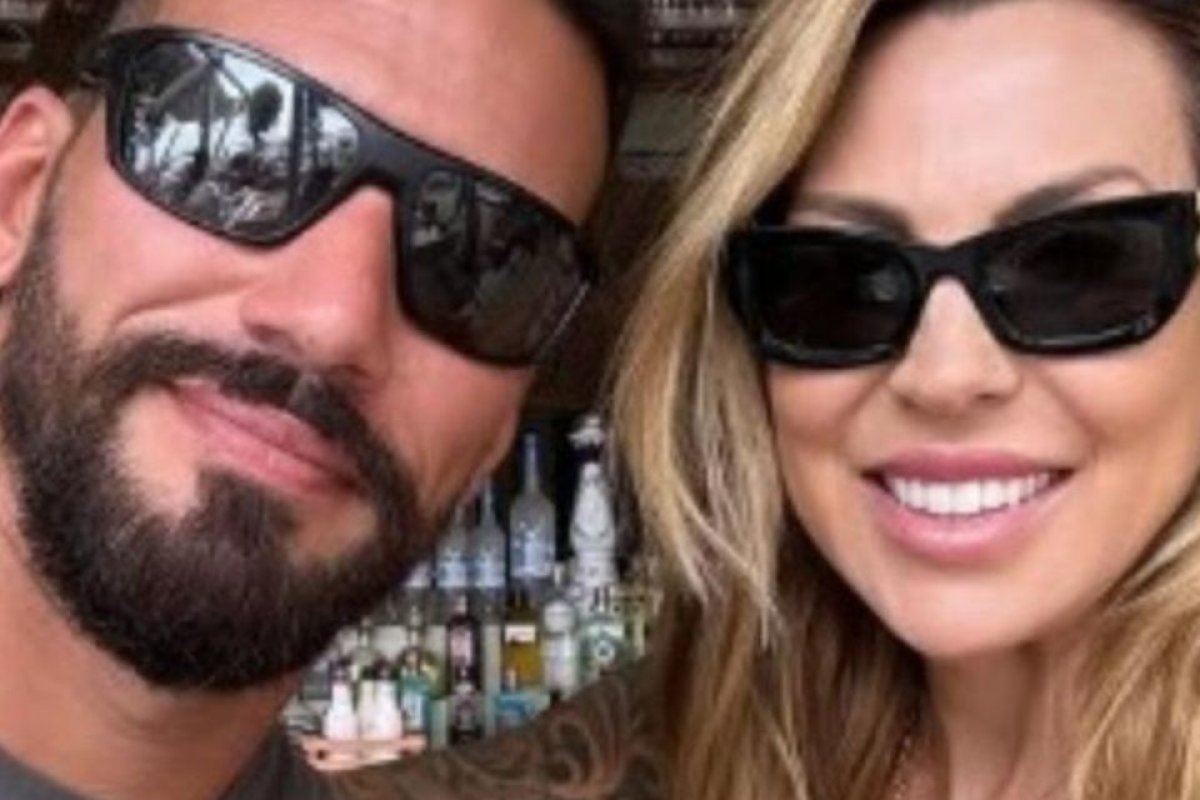 'Deu a vida pra me salvar', diz viúva de policial morto em falsa blitz