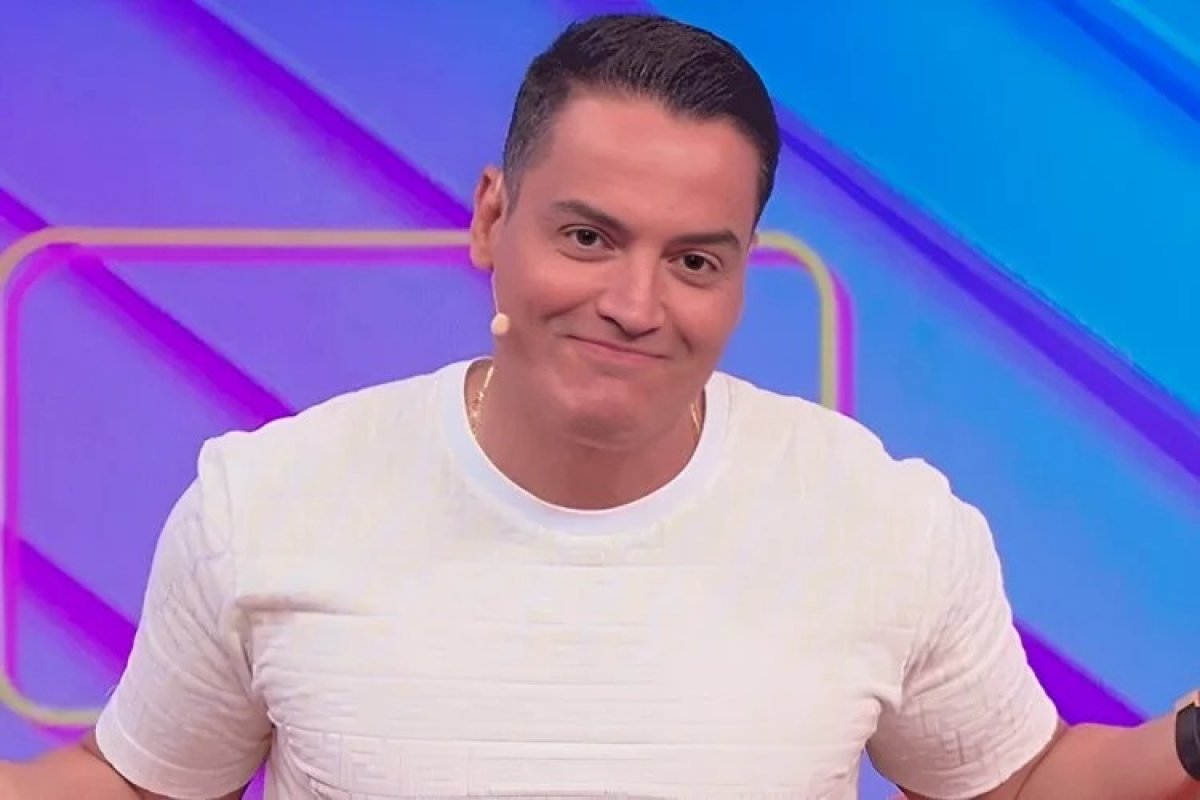 Léo Dias é internado com pneumonia em São Paulo