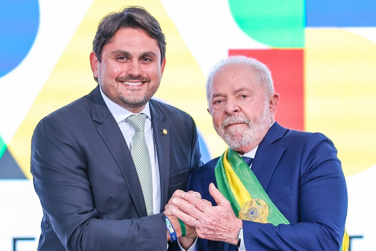 Juscelino Filho, ministro de Lula, é denunciado pela PGR em caso de desvio de emendas