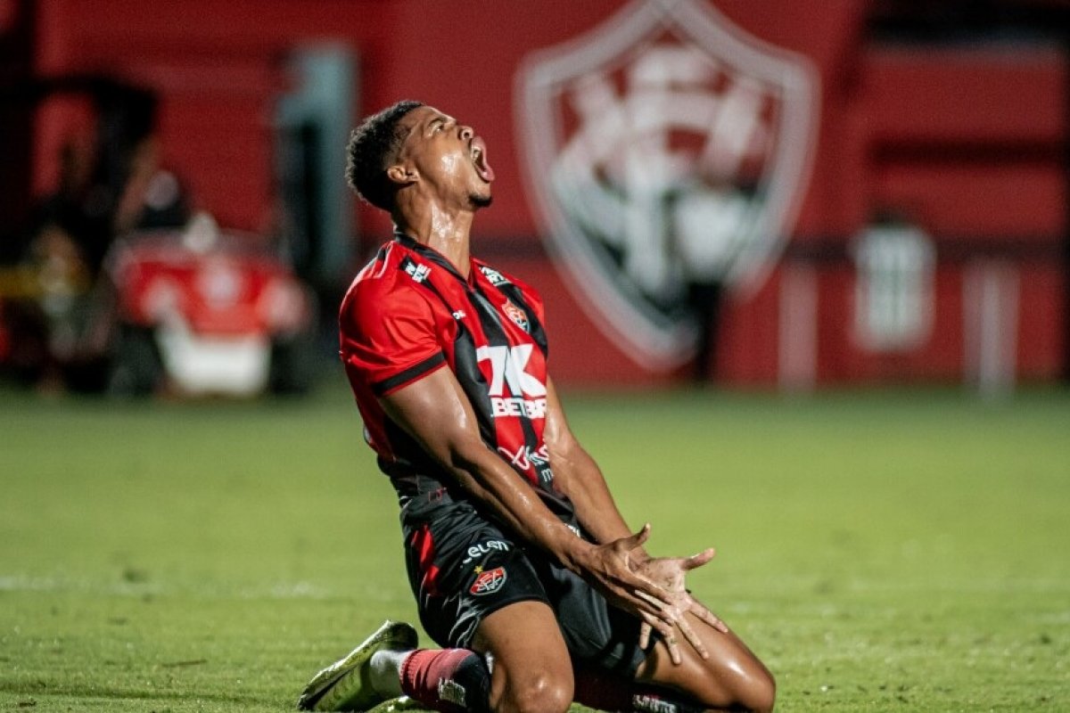 Ainda buscando primeiro triunfo, Vitória não começa um Brasileirão com desempenho regular desde 2016