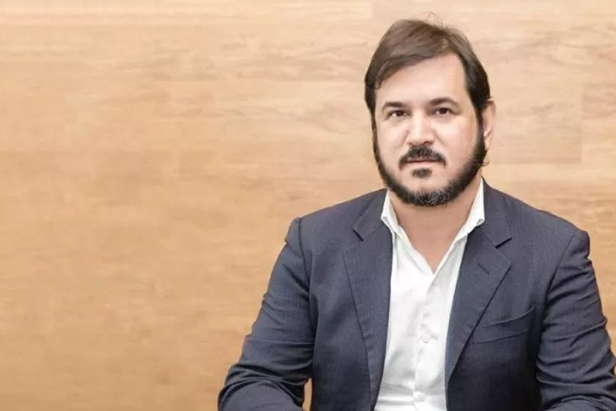 Presidente nacional do União Brasil se prepara para lançar candidatura a deputado em 2026, diz coluna