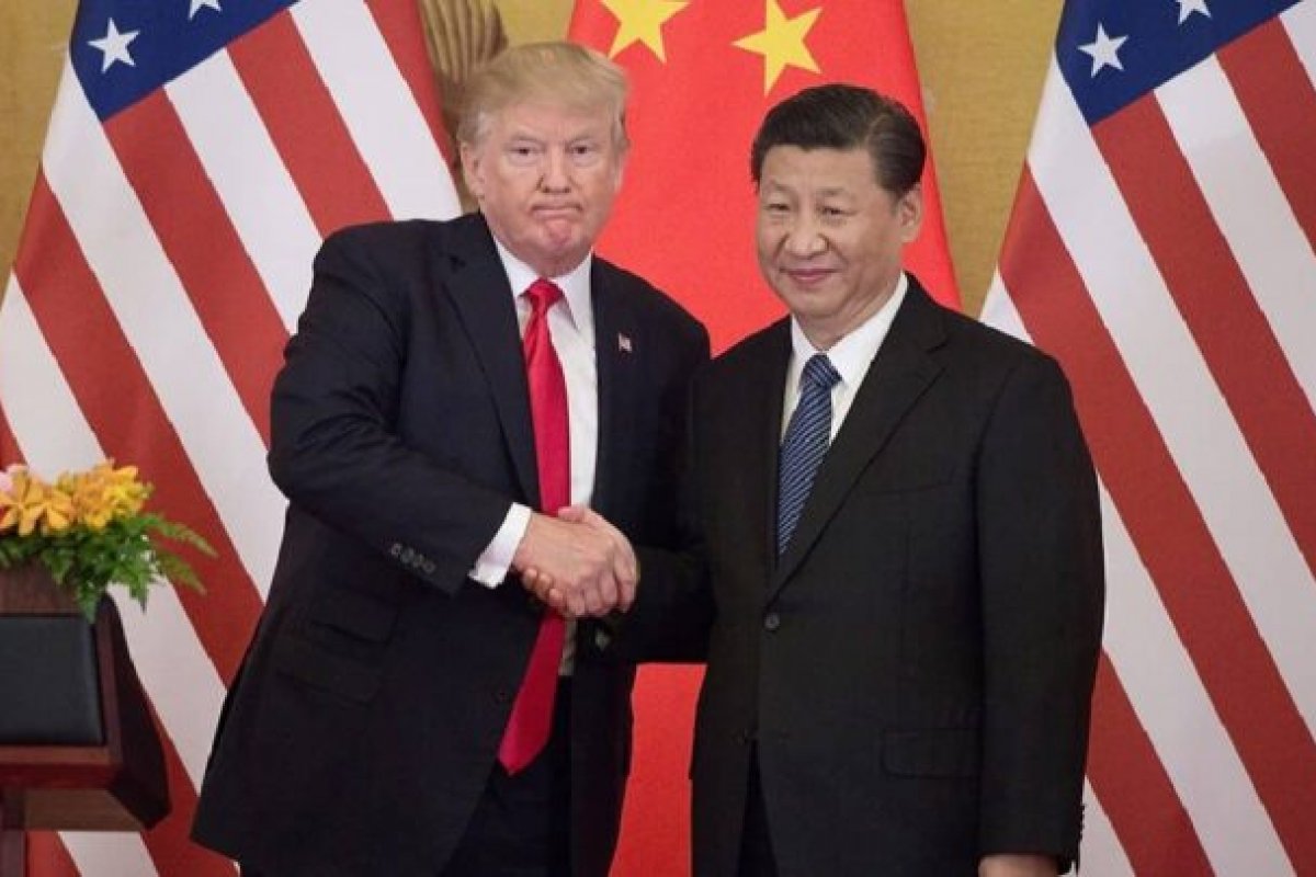 China responde e anuncia tarifa de 84% para produtos dos EUA