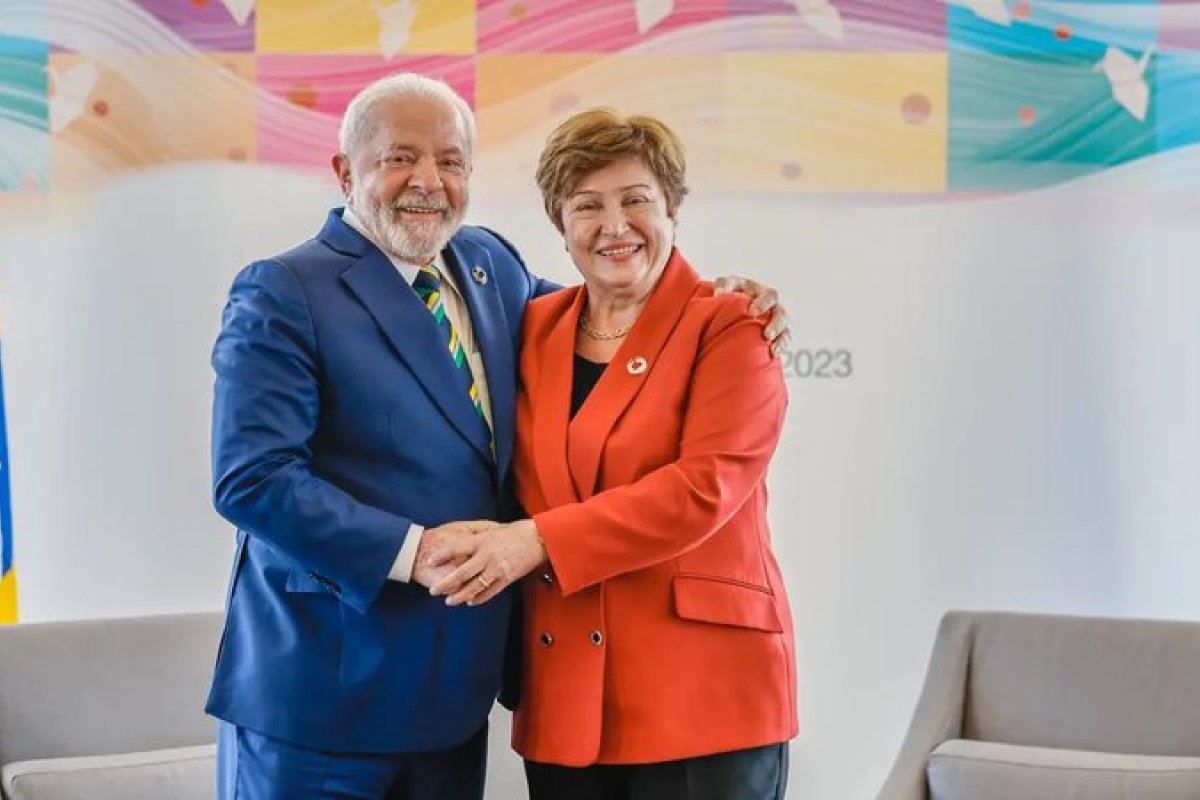 Vídeo: Lula se refere à diretora-geral do FMI como 'uma mulherzinha' ao relatar primeiro encontro