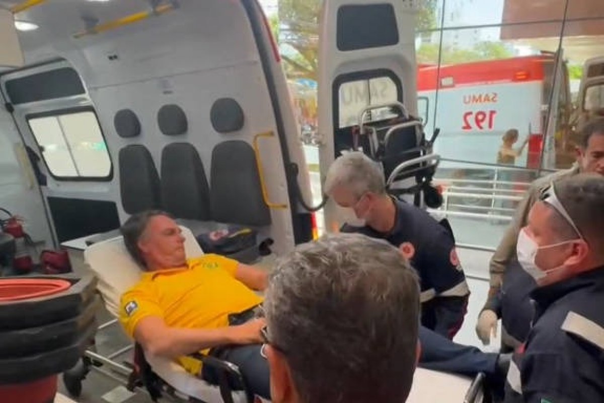 Sem previsão de alta, Bolsonaro passará a noite em hospital em Natal
