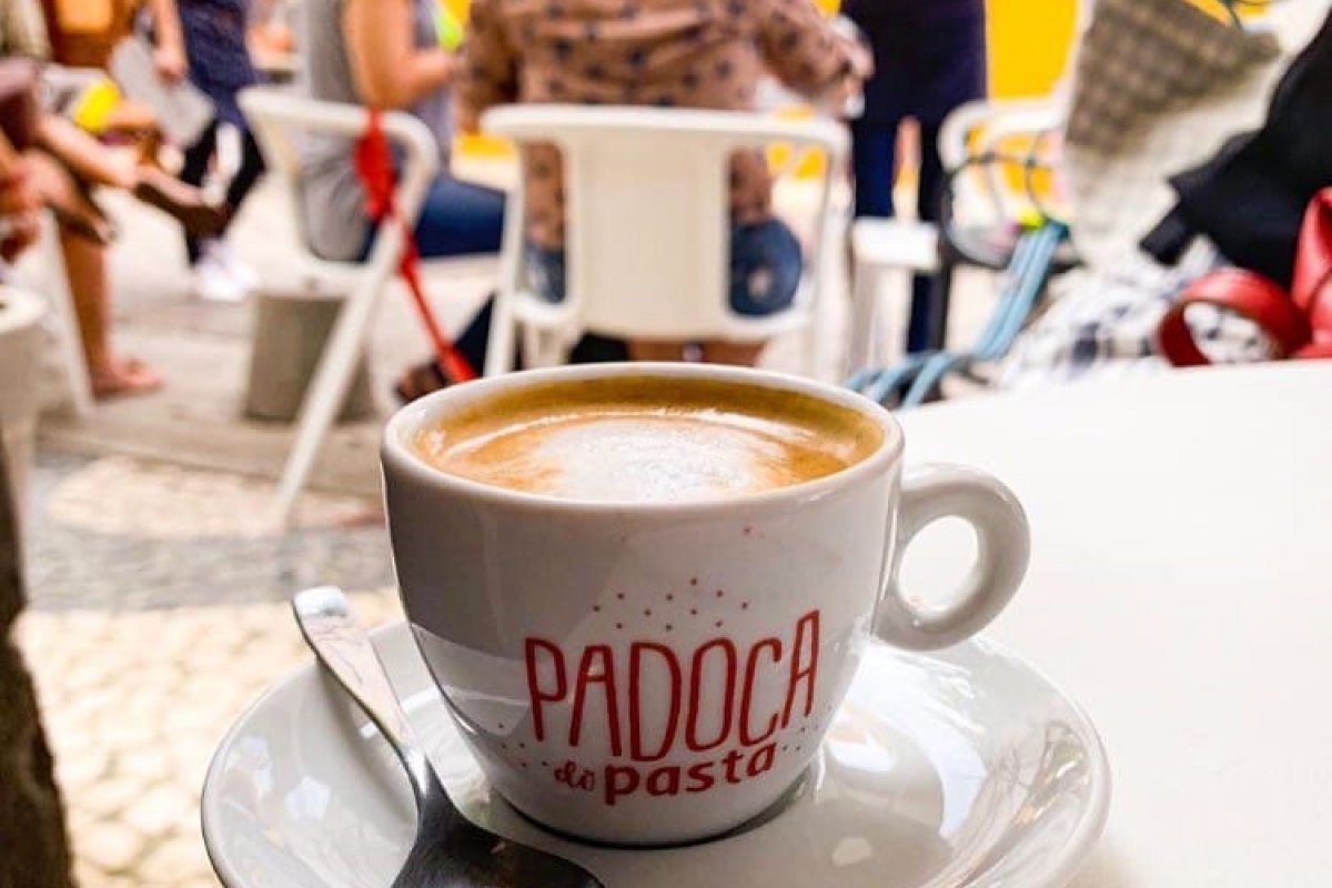 Dia Mundial do Café: conheça o restaurante pioneiro no serviço de café da manhã em Salvador