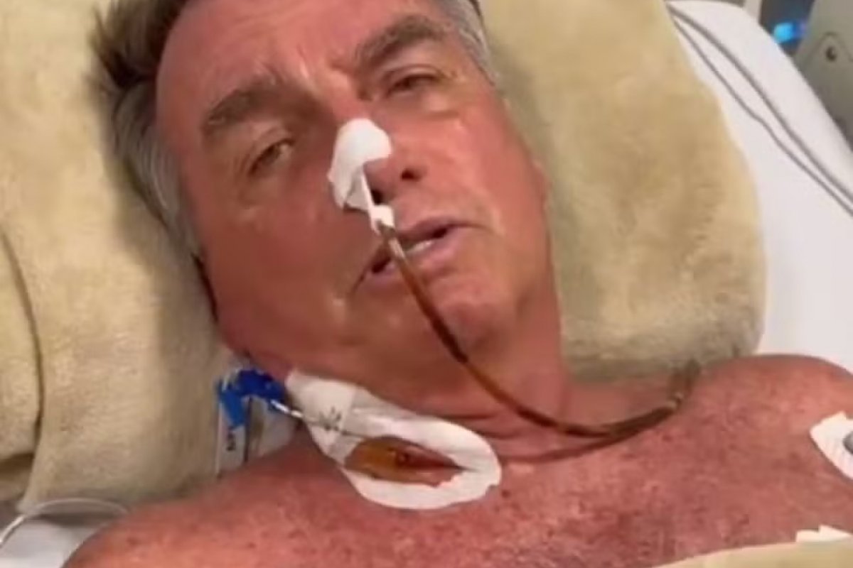 Bolsonaro passa por cirurgia em Brasília, diz senador