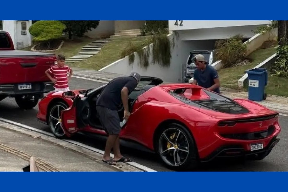 'Pablo do Arrocha' compra carro de luxo avaliado em R$ 5 milhões