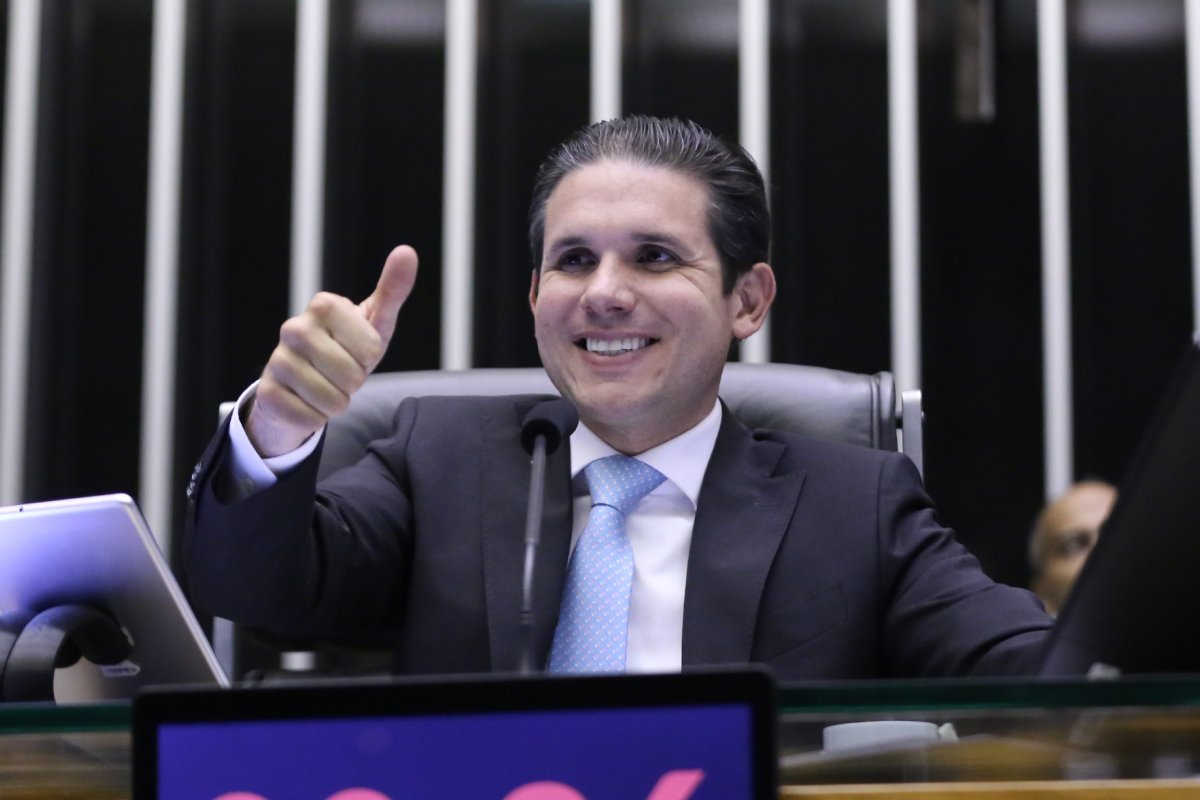 Motta rejeita decidir sozinho e indica que levará projeto de anistia pelo 8/1 a líderes na Câmara