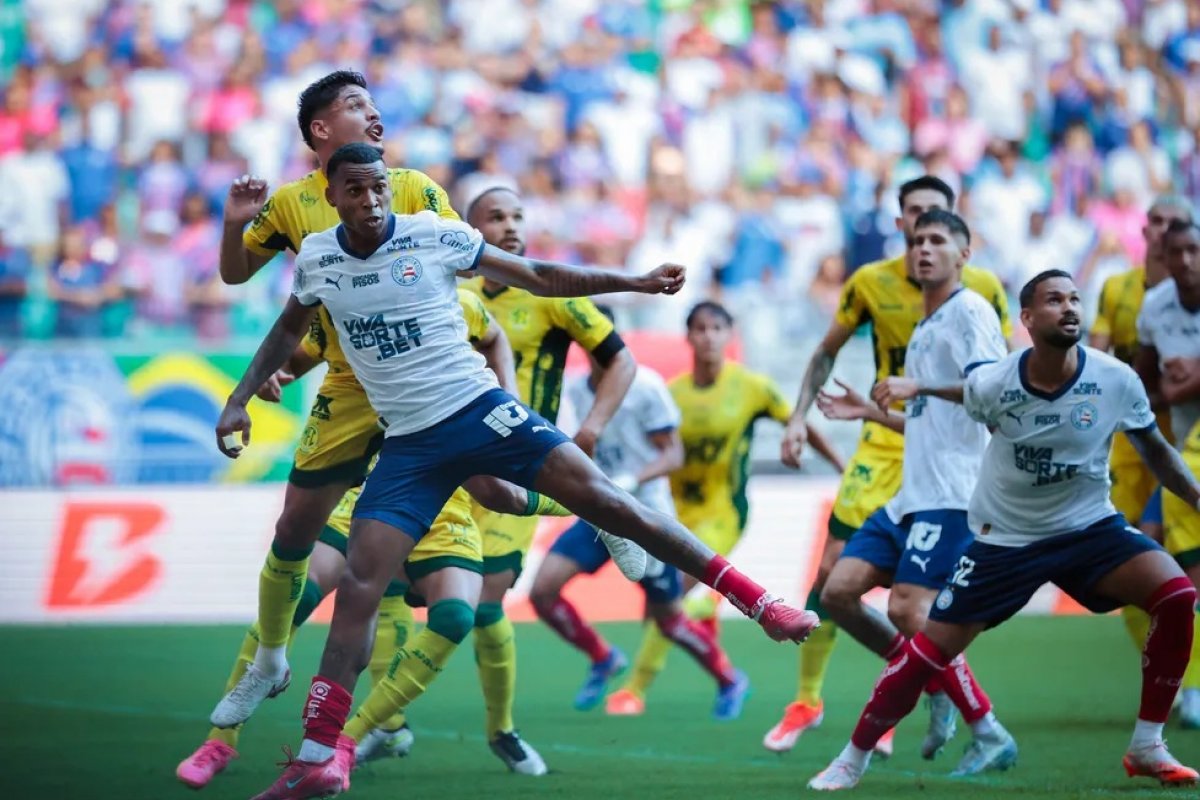 Bola aérea forte e falta de referência no meio campo; confira o raio-X do Paysandu, próximo adversário do Bahia na Copa do Brasil