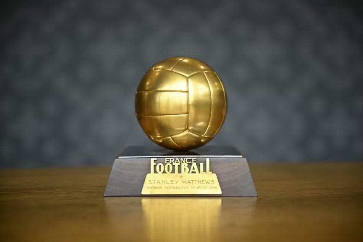 Primeira Bola de Ouro da história será vendida na Inglaterra