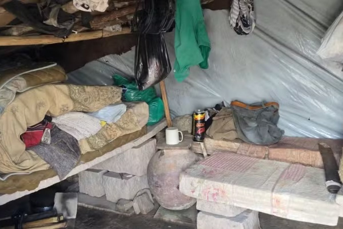 Mais de noventa trabalhadores são resgatados em situação análoga a escravidão em pedreiras no norte da Bahia