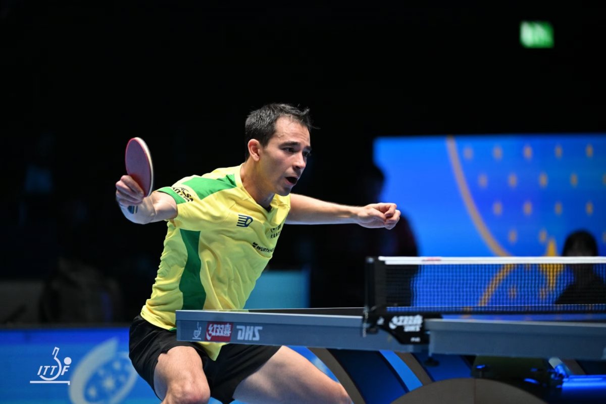 Hugo Calderano faz história e conquista Copa do Mundo de tênis de mesa