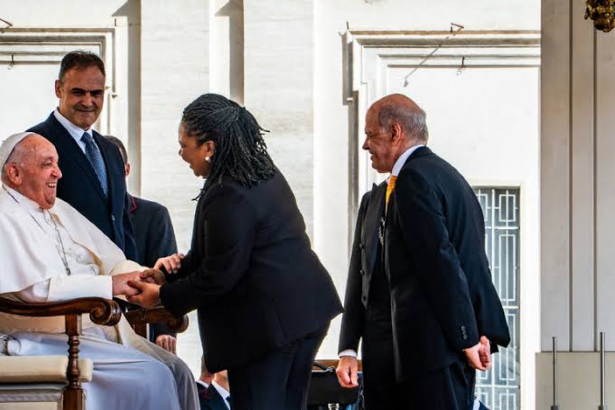 Margareth Menezes, Caetano, Porchat: relembre famosos que foram recebidos pelo papa