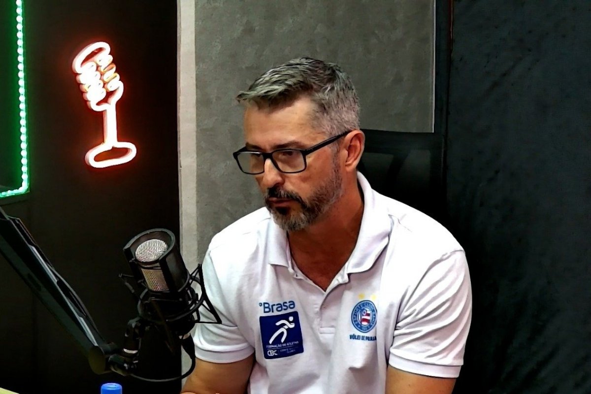 Vídeo: Coordenador de vôlei de praia do Bahia, Marco Char explica sinais usados nas partidas