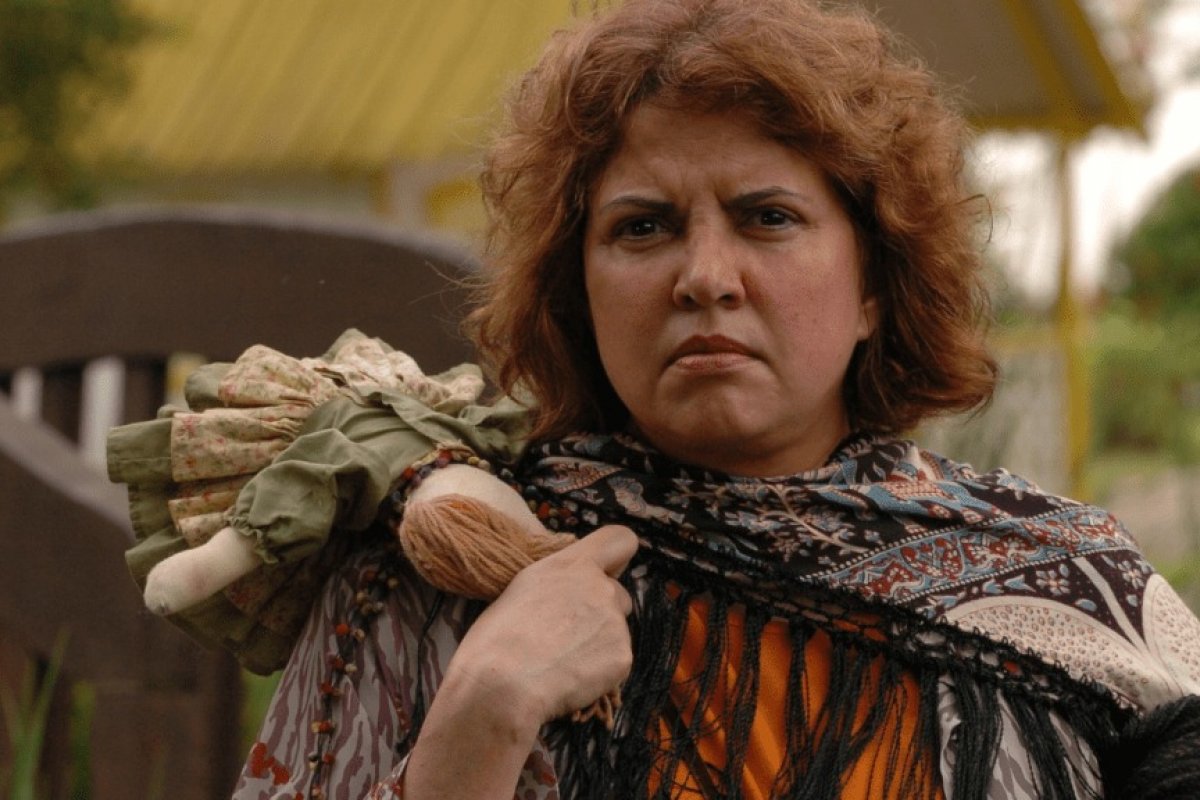 Lúcia Alves, atriz de 'O Cravo e a Rosa', morre aos 76 anos