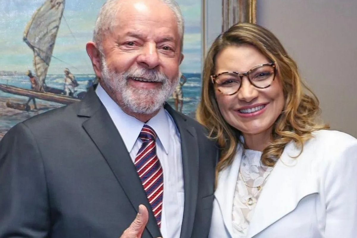 Lula, Janja e comitiva de 18 autoridades viajam a Roma para funeral do papa Francisco; veja outros chefes de estado