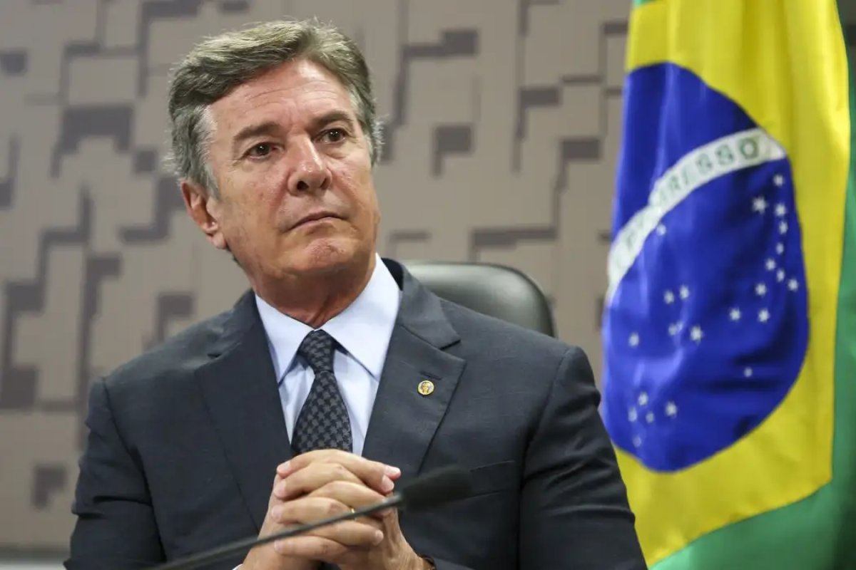 Fernando Collor seguirá preso em Maceió até STF definir onde ele cumprirá pena, diz PF