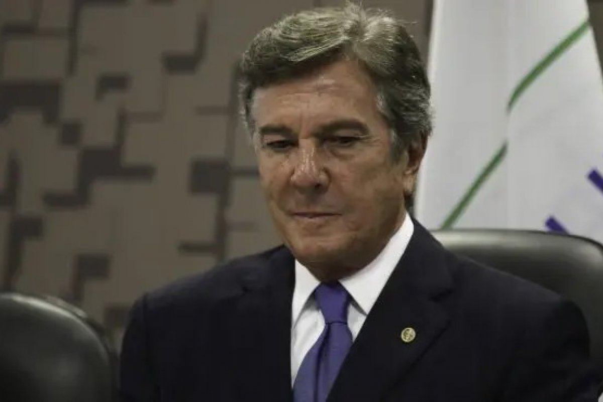 Collor é transferido para ala especial de presídio em Maceió