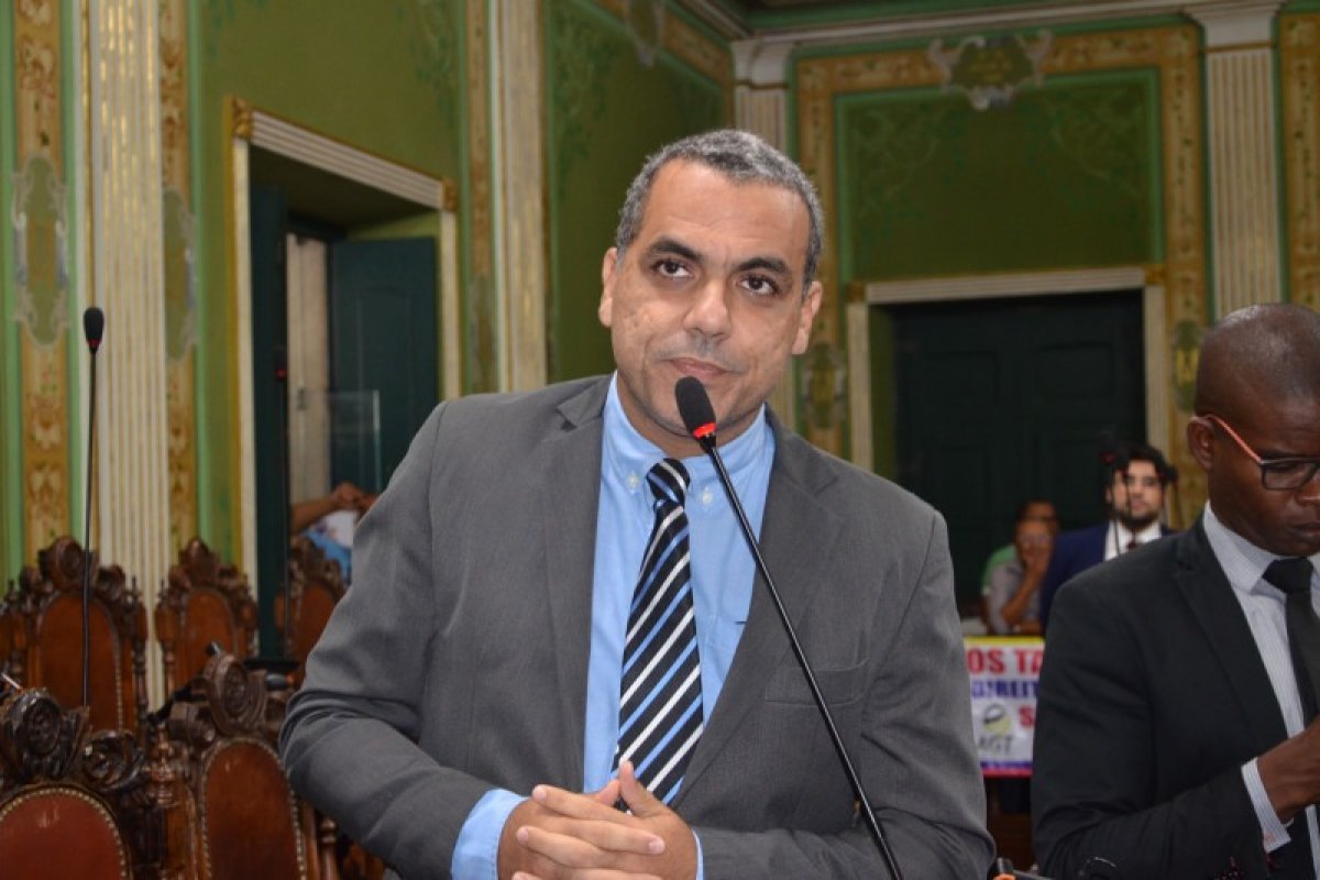 Vídeo: "É um absurdo", diz Cezar Leite sobre condenação de baiana que pichou estátua do STF