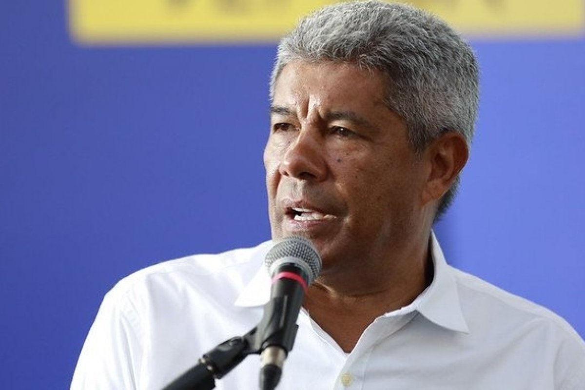 Jerônimo diz que ainda vai discutir cargos com PDT após retorno à base