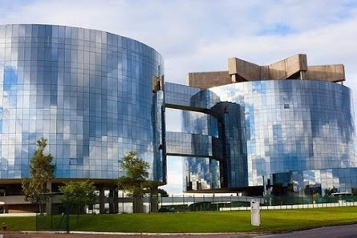 STF valida leis municipais que barram nepotismo em contratos públicos