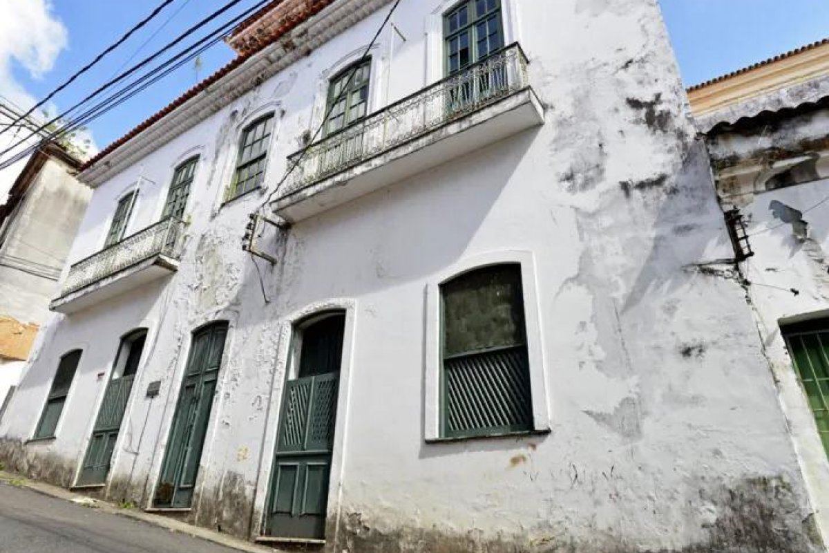 Centenário de Mãe Stella de Oxóssi: pesquisa genealógica revela que casa onde nasceu Ruy Barbosa pertenceu à bisavó da ialorixá