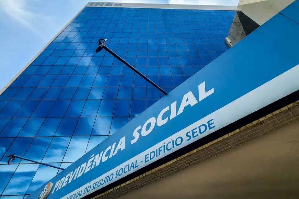 1,2 milhão de aposentados e pensionistas pediram exclusão de descontos entre 2023 e 2024