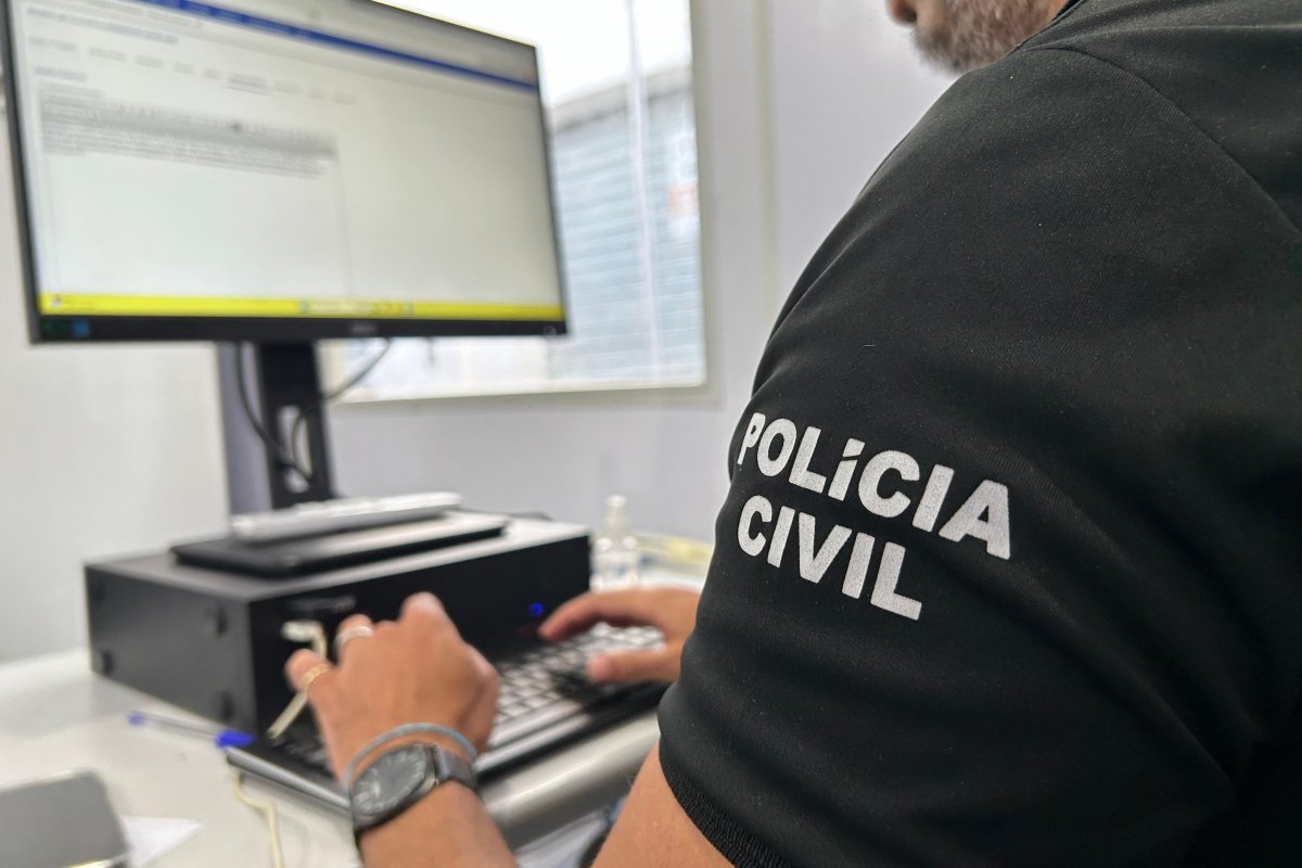 Reconhecimento Facial identifica dois foragidos durante a Micareta de Feira