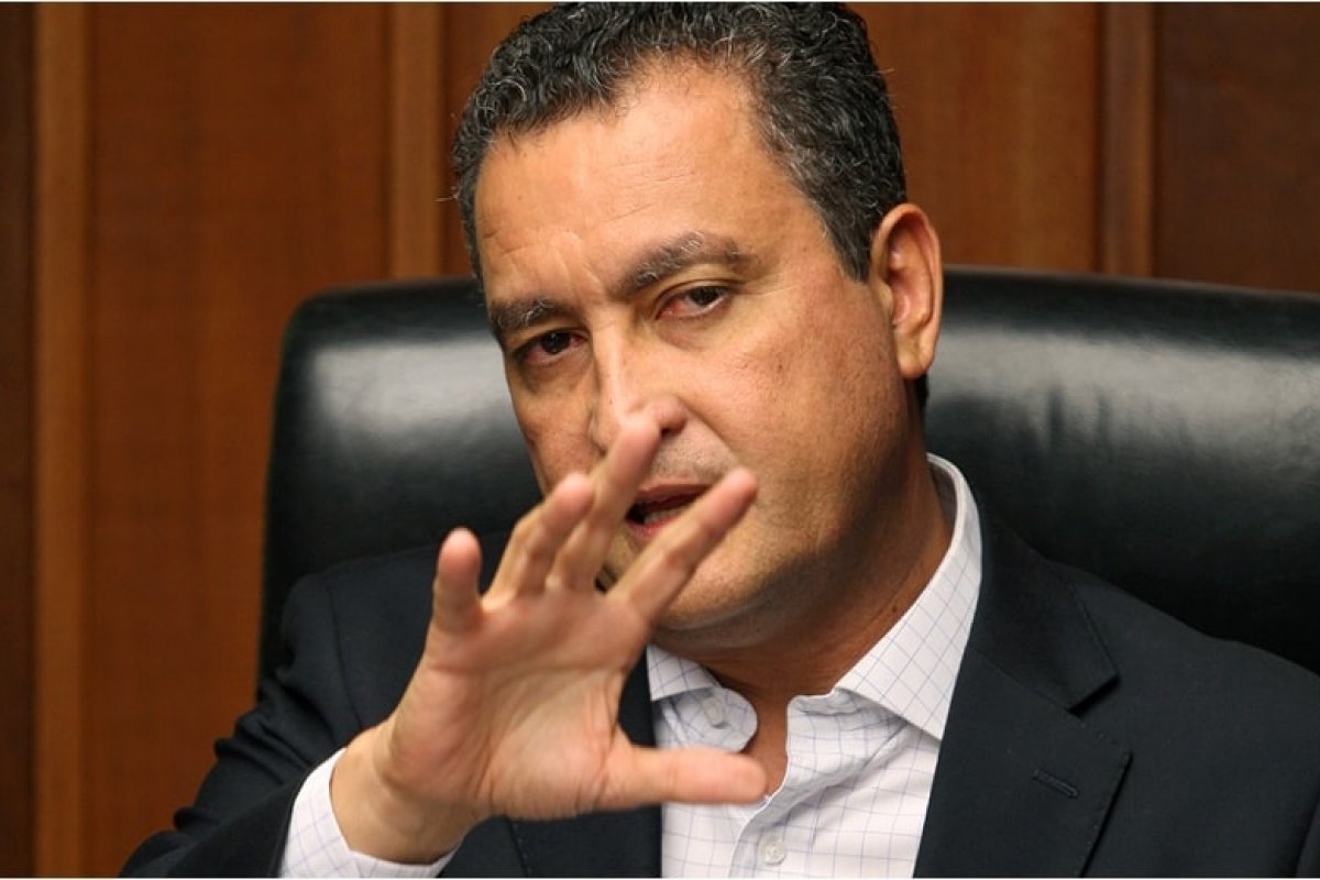 Bancada de oposição derruba votação de requerimento de urgência feito por Rui