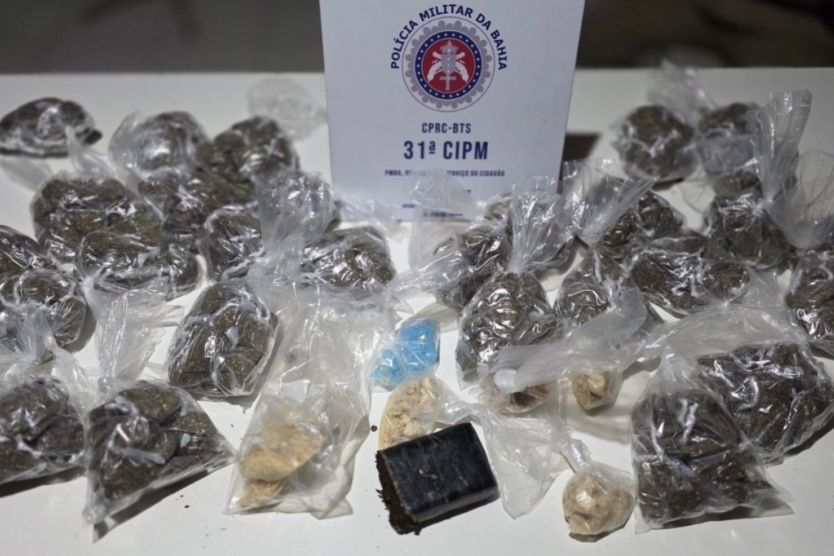 PM apreende drogas após confronto com suspeitos em Valéria